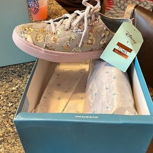 Disney TOMS brand new!
